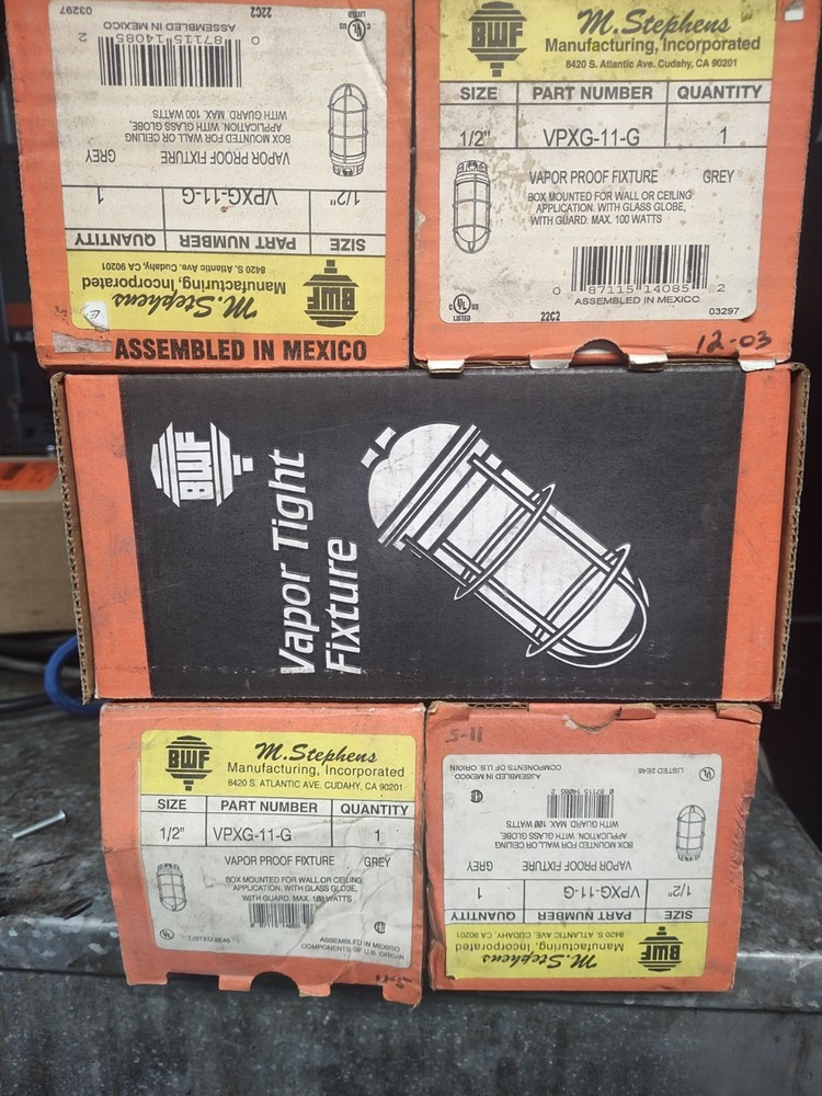 Vapor Proof Fixture