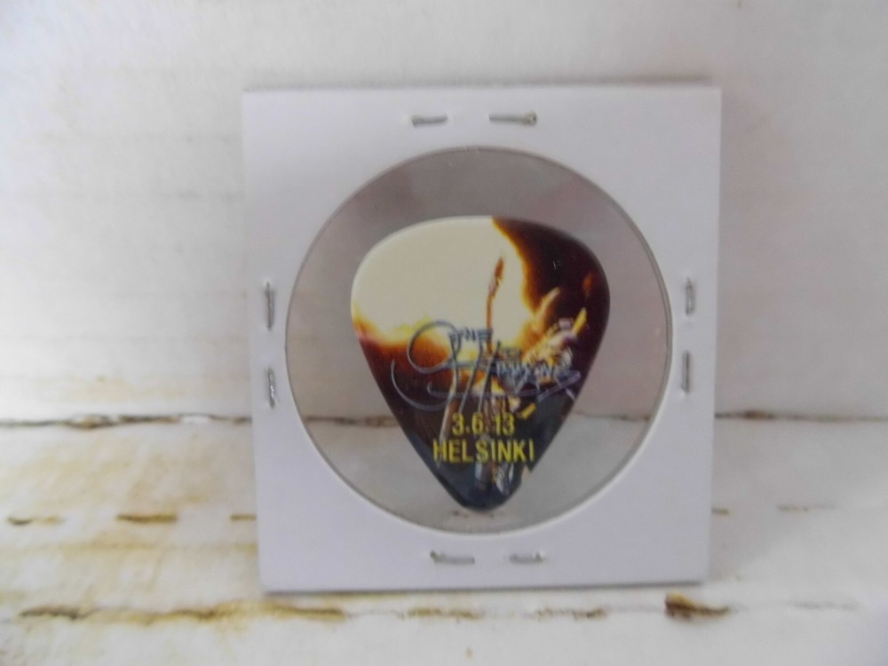 KISS "GEN SIMMONS" 2013 GUITAR PICK~READ DESCRIPTION #16~9