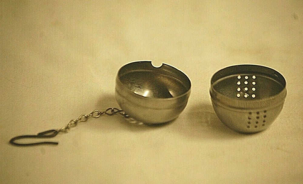 Tea Ball Infuser Strainer Steeper Stainless Steel Kitchenware