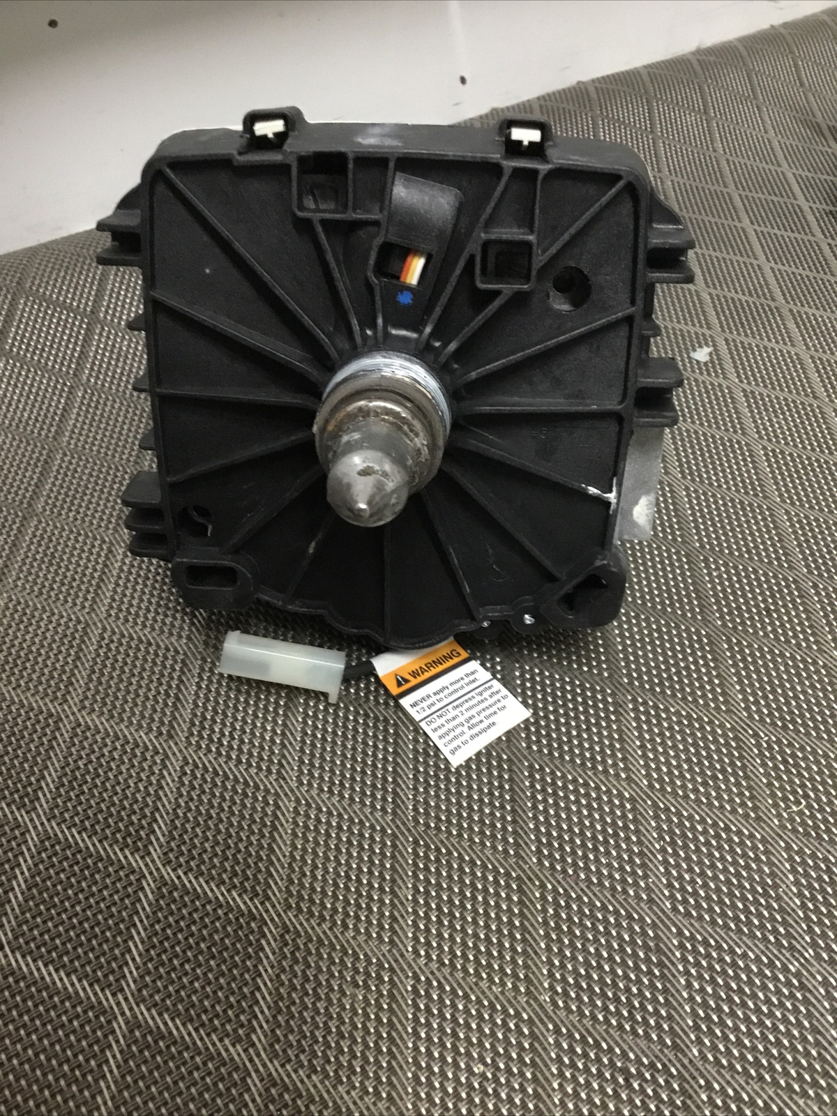 Honeywell Water Heater Gas Control Valve WV8840B1110 Tested