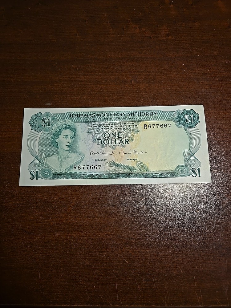 BAHAMAS  1 DOLLAR 1968 CRISP
