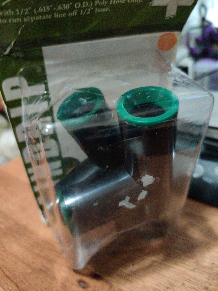 Rain Drip 1/2" Compression Tee R305C