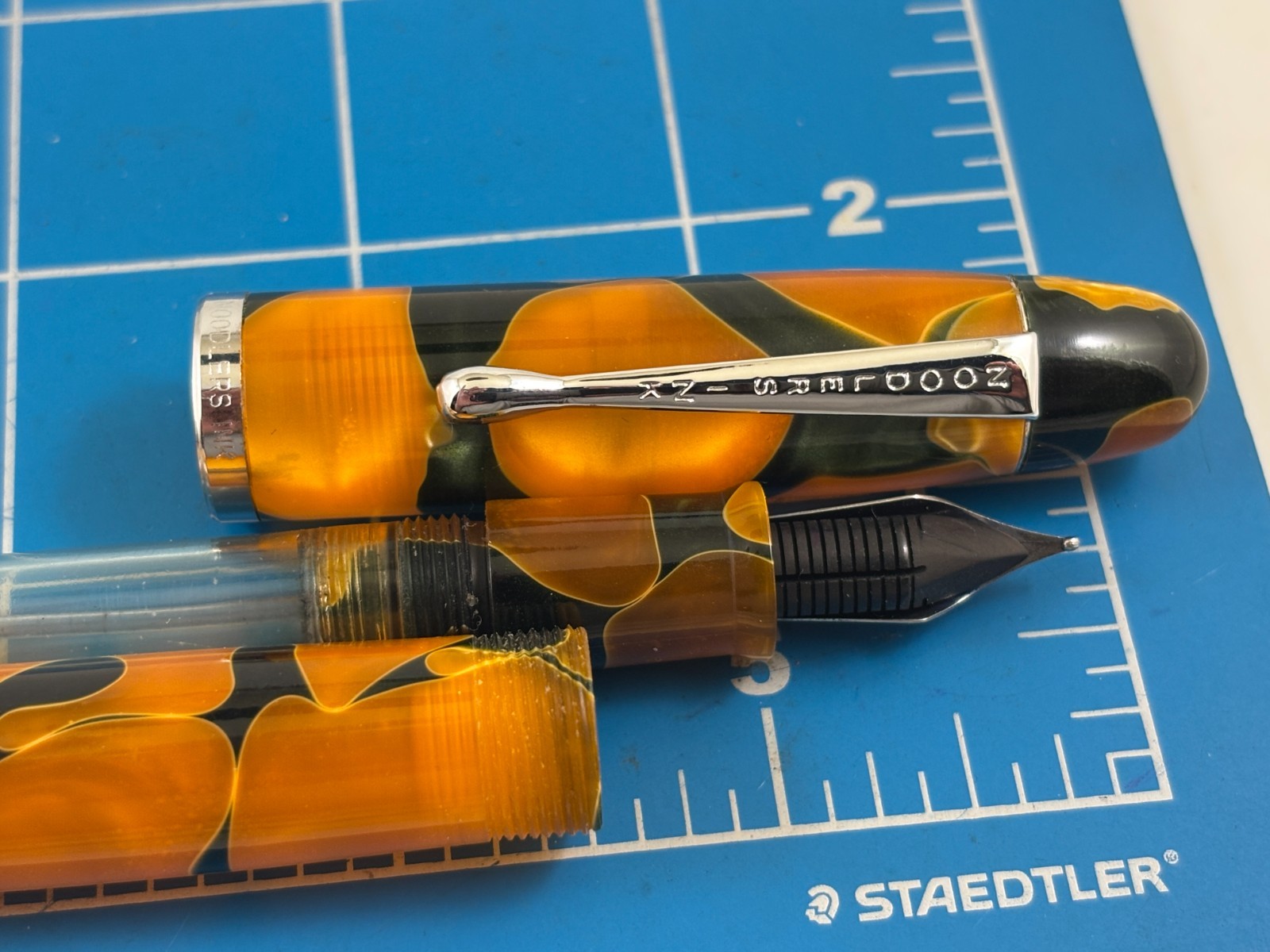 Judd's Very Nice Noodler's Marble Acrylic Piston Fill Fountain Pen w/Medium Nib