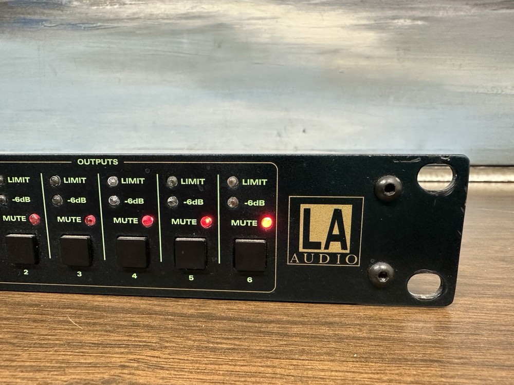 USED LA AUDIO 260 DLX260 Audio Processor Working Great