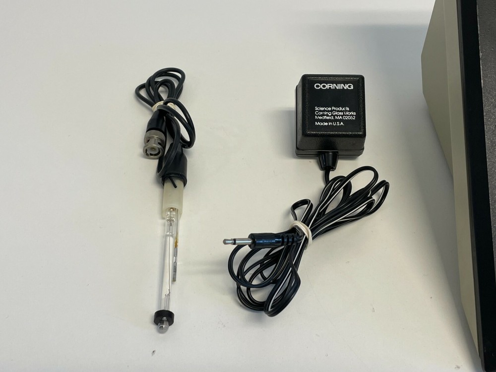 Corning M120 PH Meter