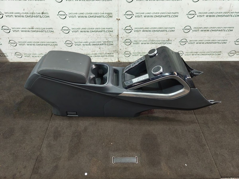 JAGUAR I-PACE X590 CENTRE CONSOLE WITH ARMREST