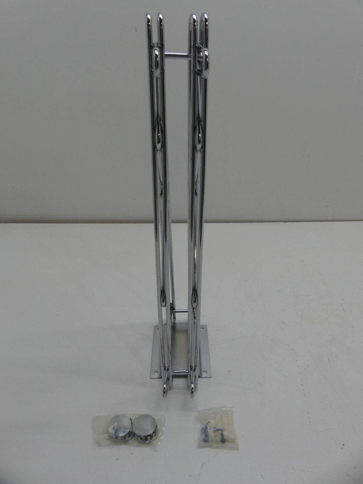 Advance Tabco Kit-(1) 18" Double Wall Bracket DB-18