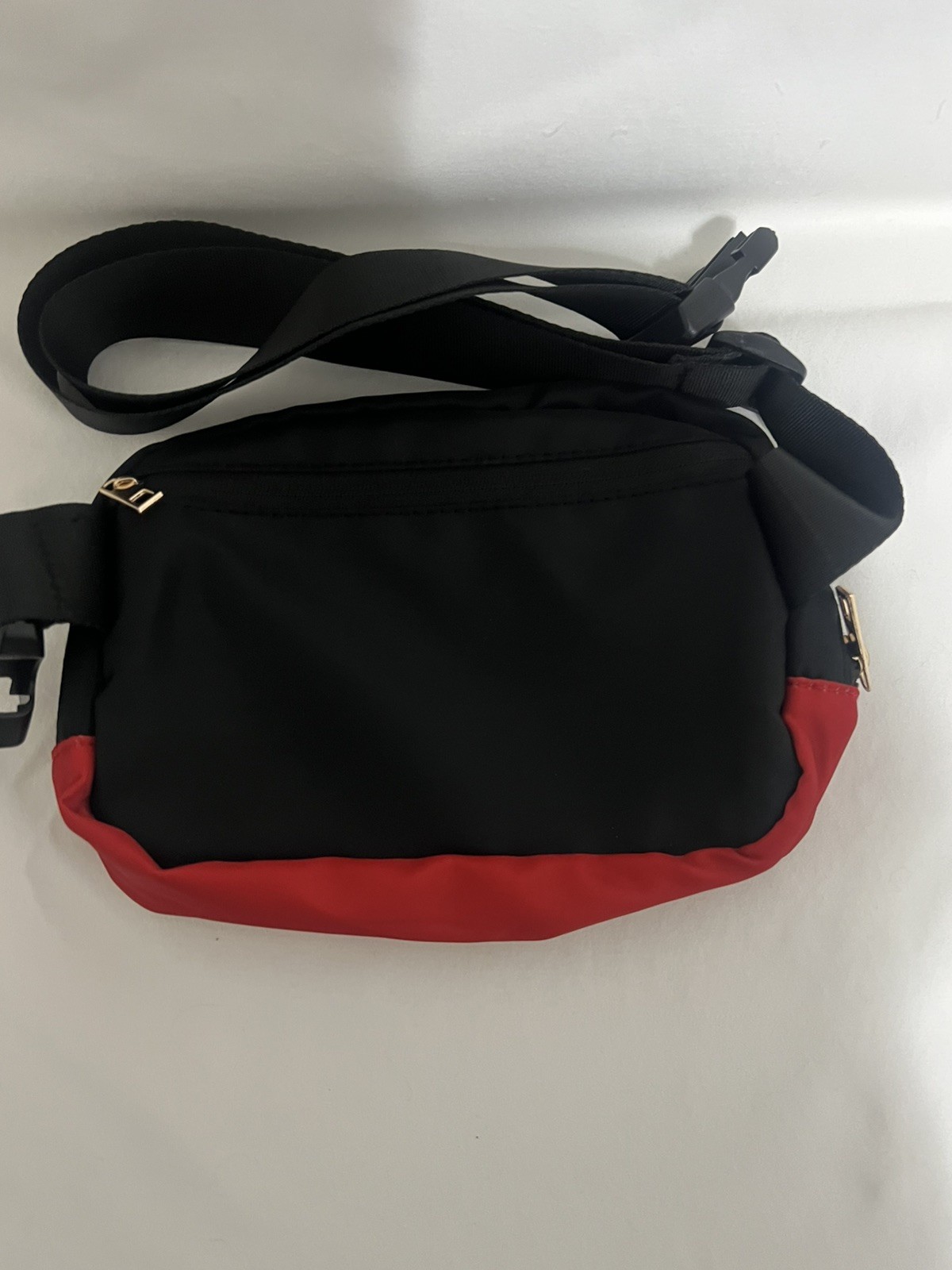 NEW! Disney Mickey Mouse Fanny Pack Purse Sling Park Bag Travel NWOT