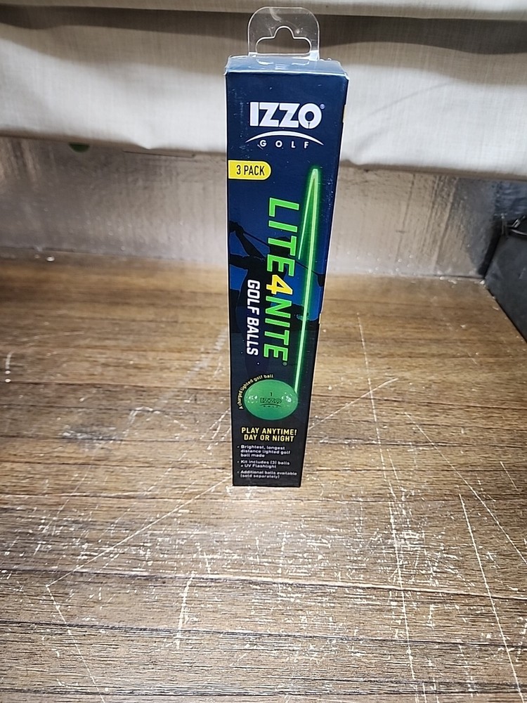 IZZO Golf Lite4Nite Golf Balls. Kit includes UV flashight, 3 golf balls