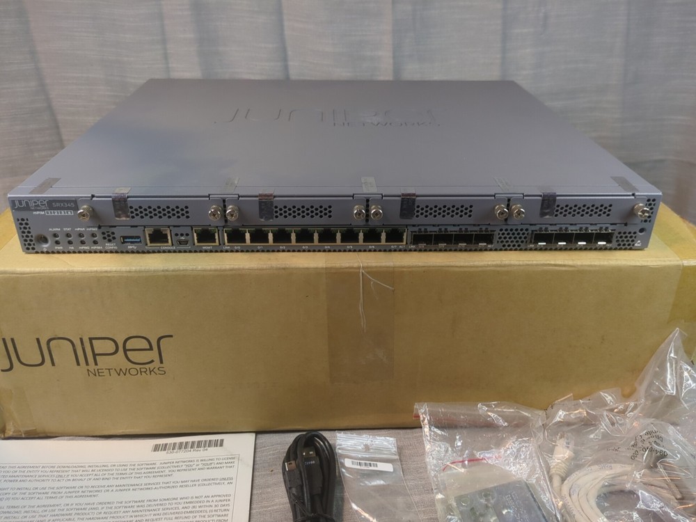 Juniper Networks SRX345-SYS-JB-DC 16 Port Services Gateway