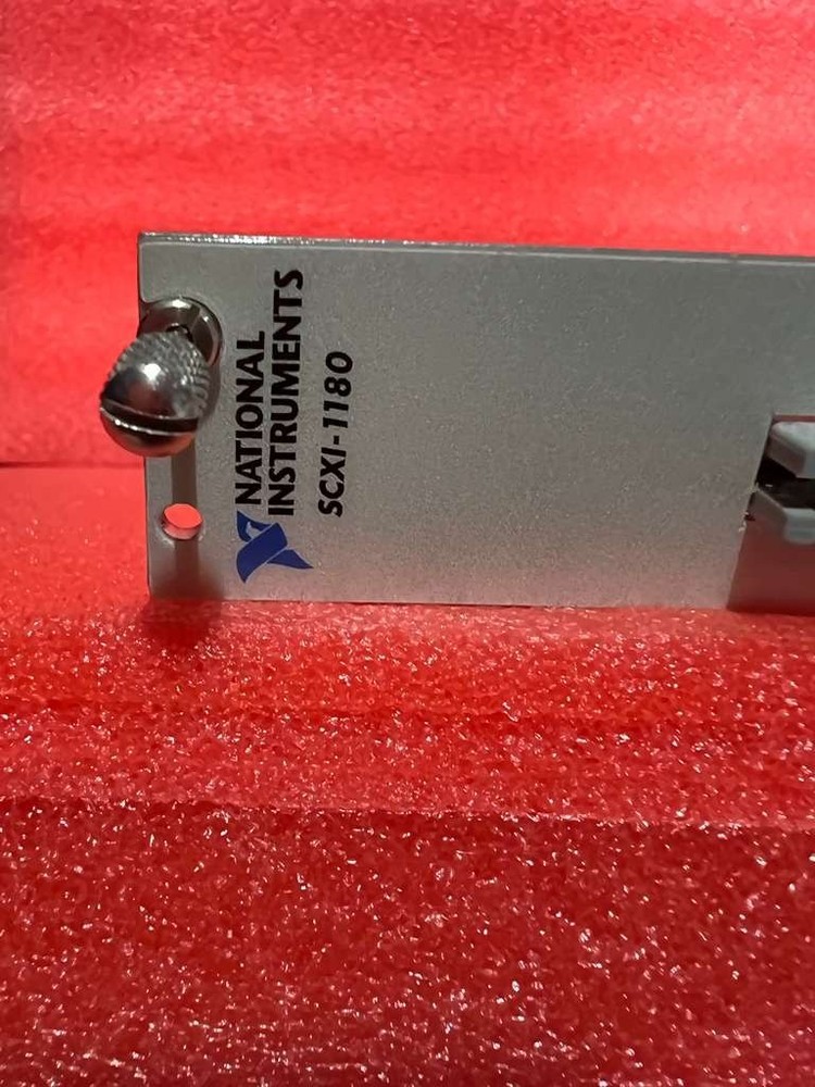 National Instruments SCXI 1180 Feedthrough Panel