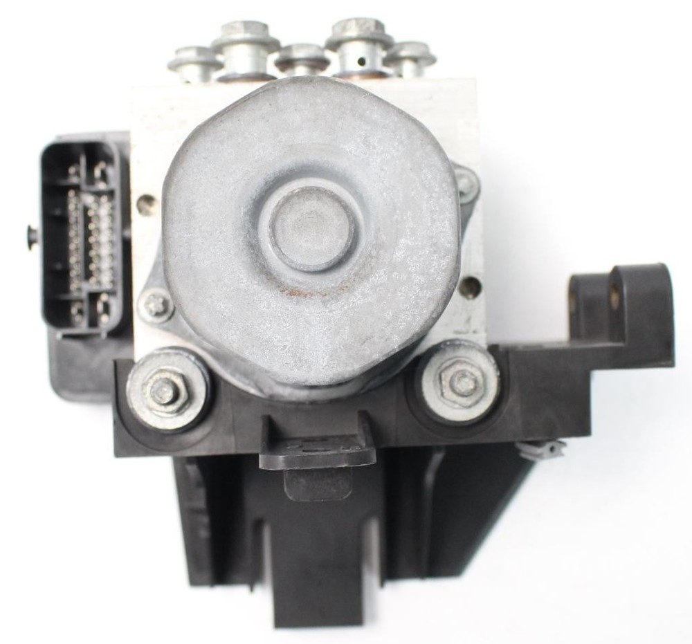 15 Harley Electra Glide Police FLHTP ABS Brake Module