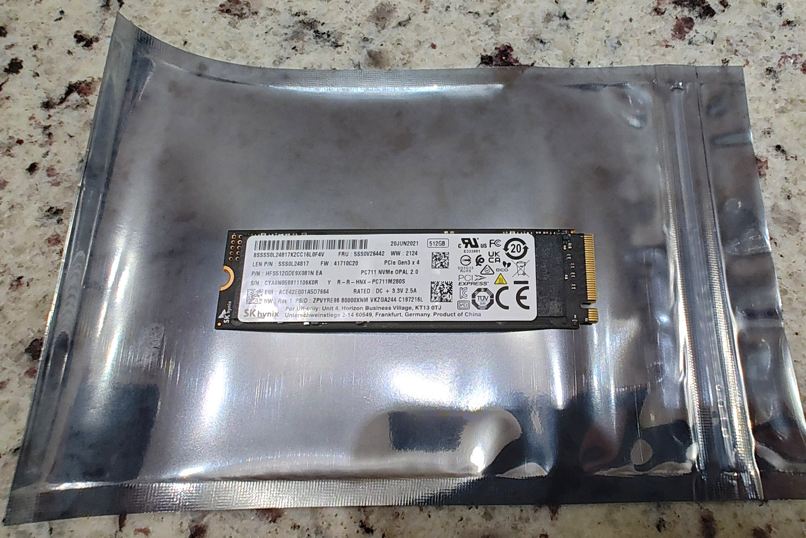 SK Hynix 512GB SSD PCIe Gen3x4 NVMe M.2 2280 PC711 (HFS512GDE9X081N)