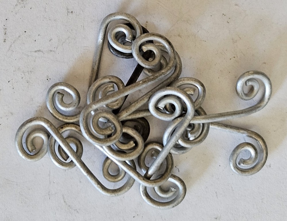 D4-S5-225 DZUS Recepticle 10 Ea.
