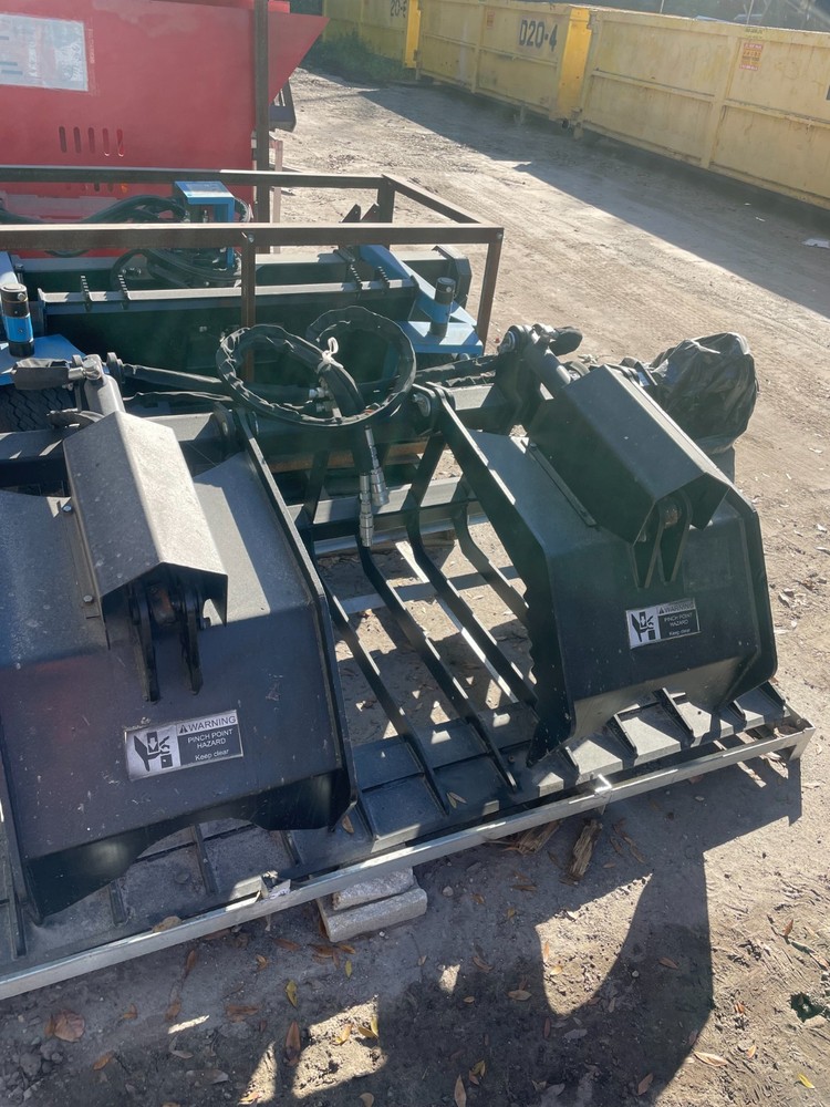 NEW Grapple- never used