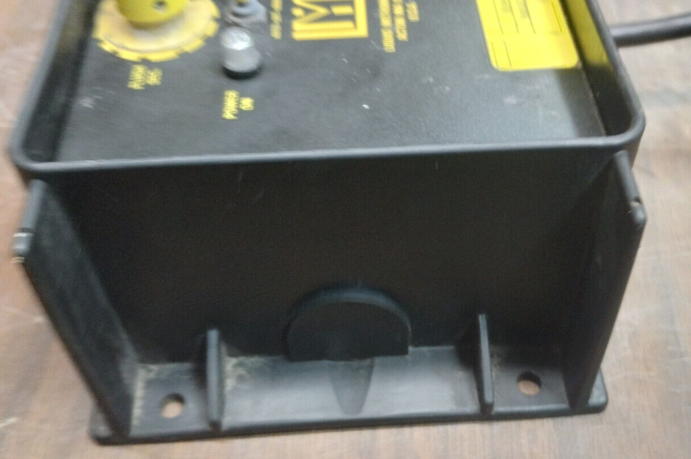 LMI LIQUID METRONICS 30344 Needs new timer for repair