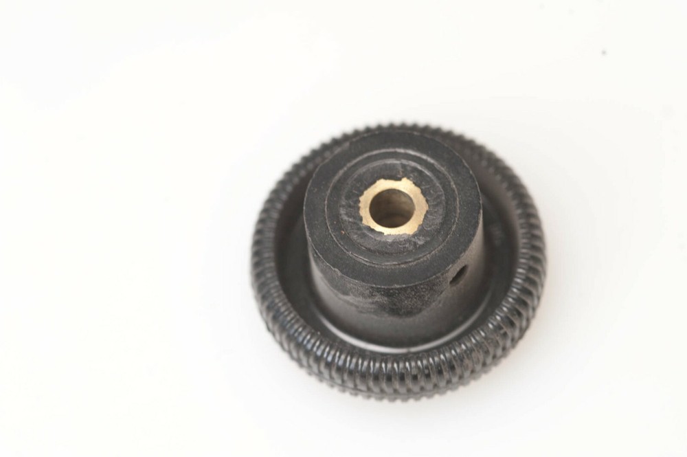 Lowel DP Focus Knob N6894