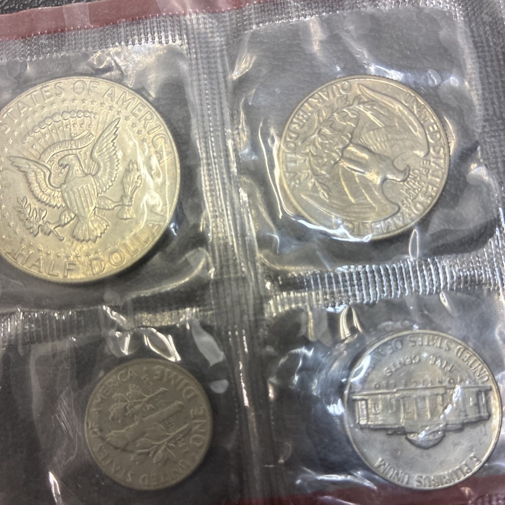 1969 U.S. Mint Uncirculated Coin Set Original Sealed Packaging
