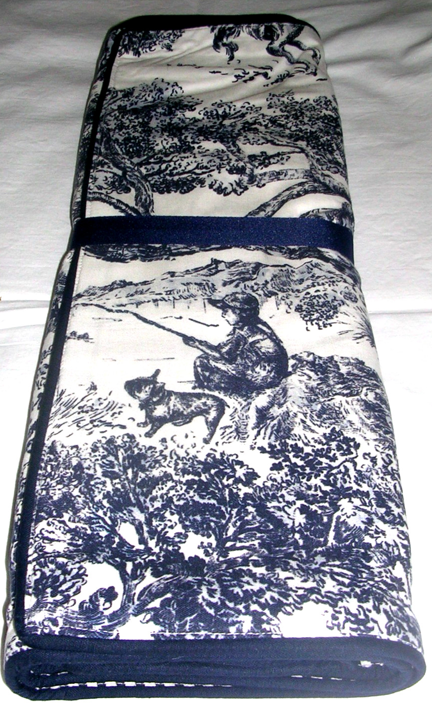 POTTERY BARN BRANDON MAXWELL GROVELAND TOILE REVERSIBLE TABLE RUNNER 18X108 NWTG