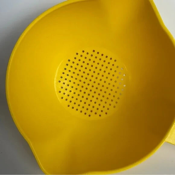 VTG Tupperware Yellow Small Handled Colander Strainer