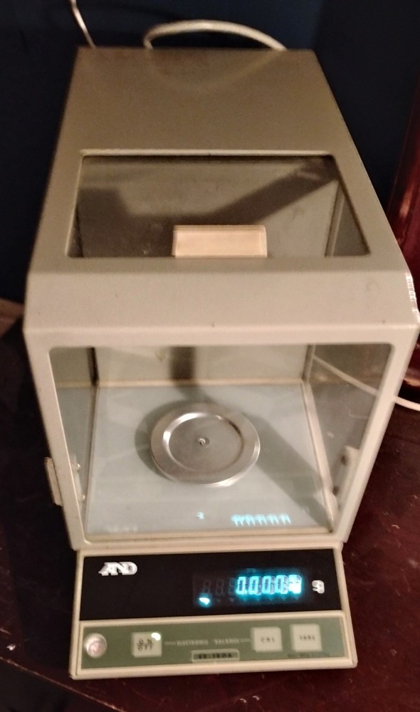 A&D ER-182A Analytical Balance Laboratory Scale