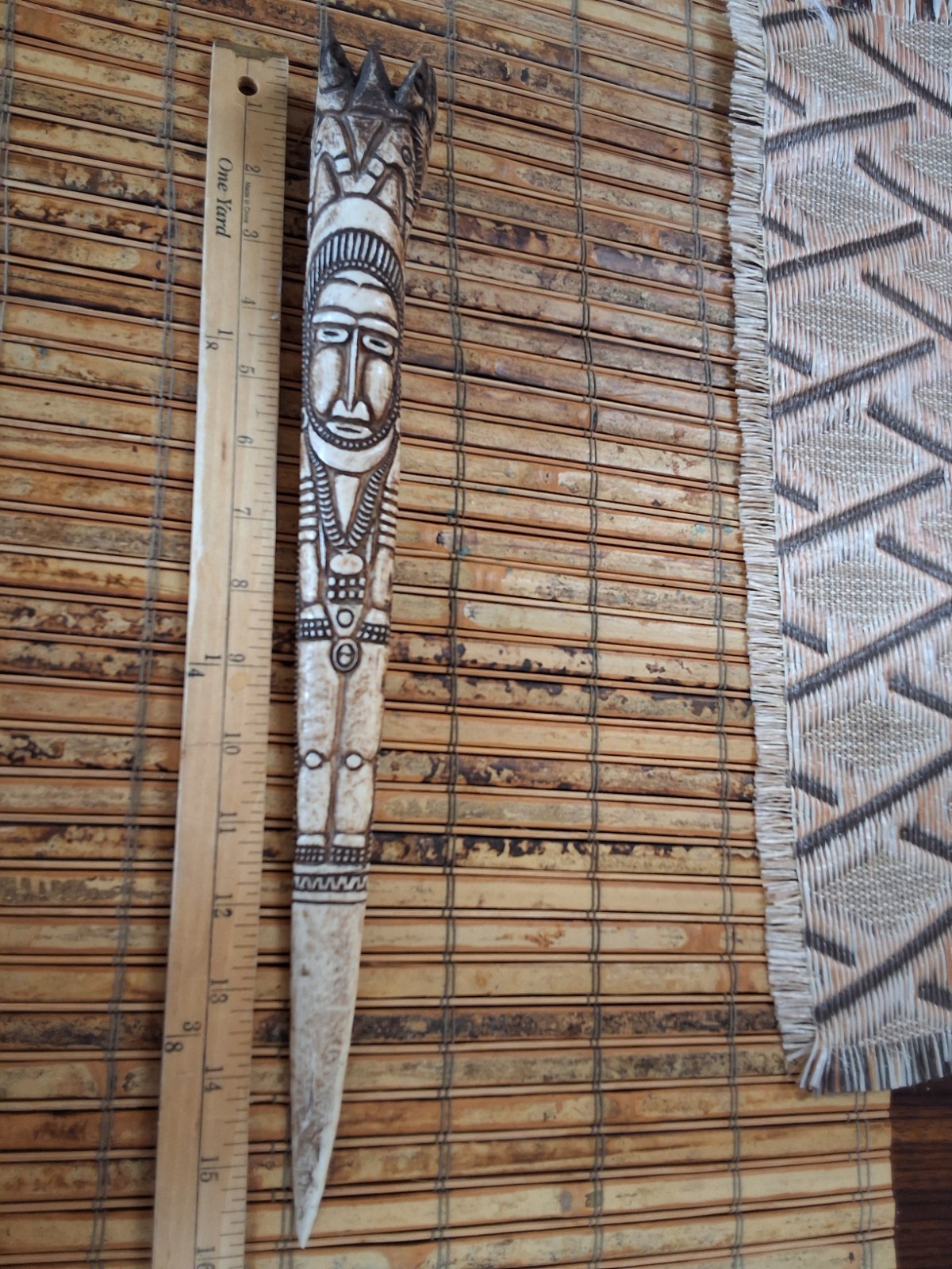 Papua New Guinea Rat Tooth Dagger Carved Artifact 16"