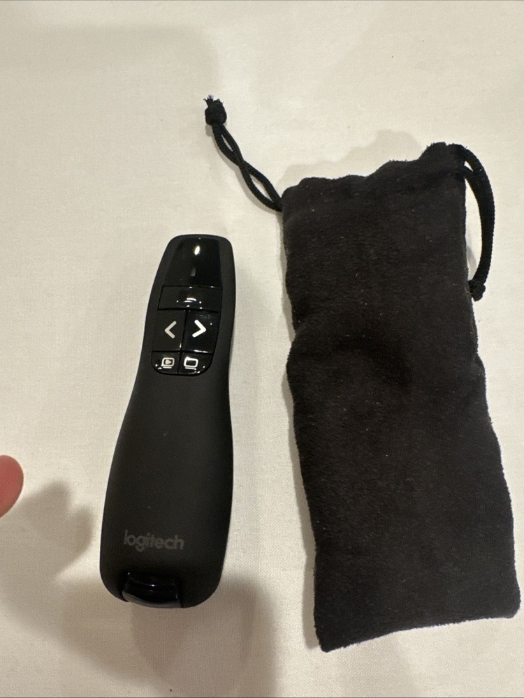 Used Logitech R400 Laser Presentation Remote - Black