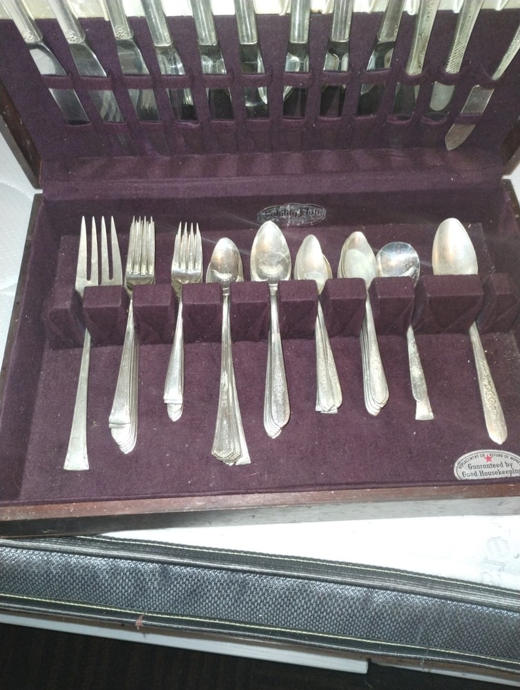 Silver Plated Silverware Set