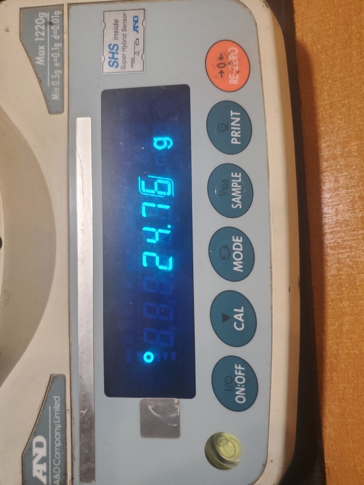 A&D Weighing Precision Balance 1220g