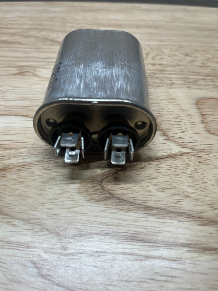 Packard POC2 Oval Run Capacitor 370V