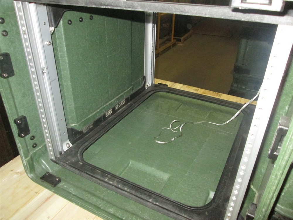 Rackmount 09U x24 ECS Legacy Composite Shock Mount Rack Case Shockmount