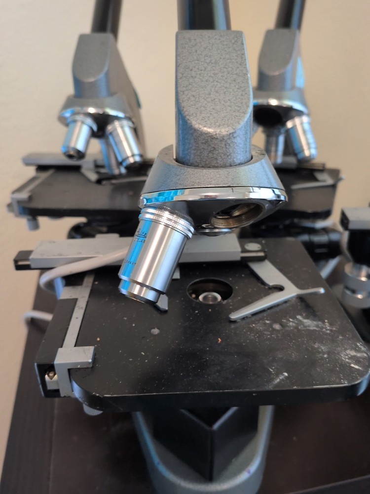 Lot Of 4eitz microscope ( Light Will Not Come On )