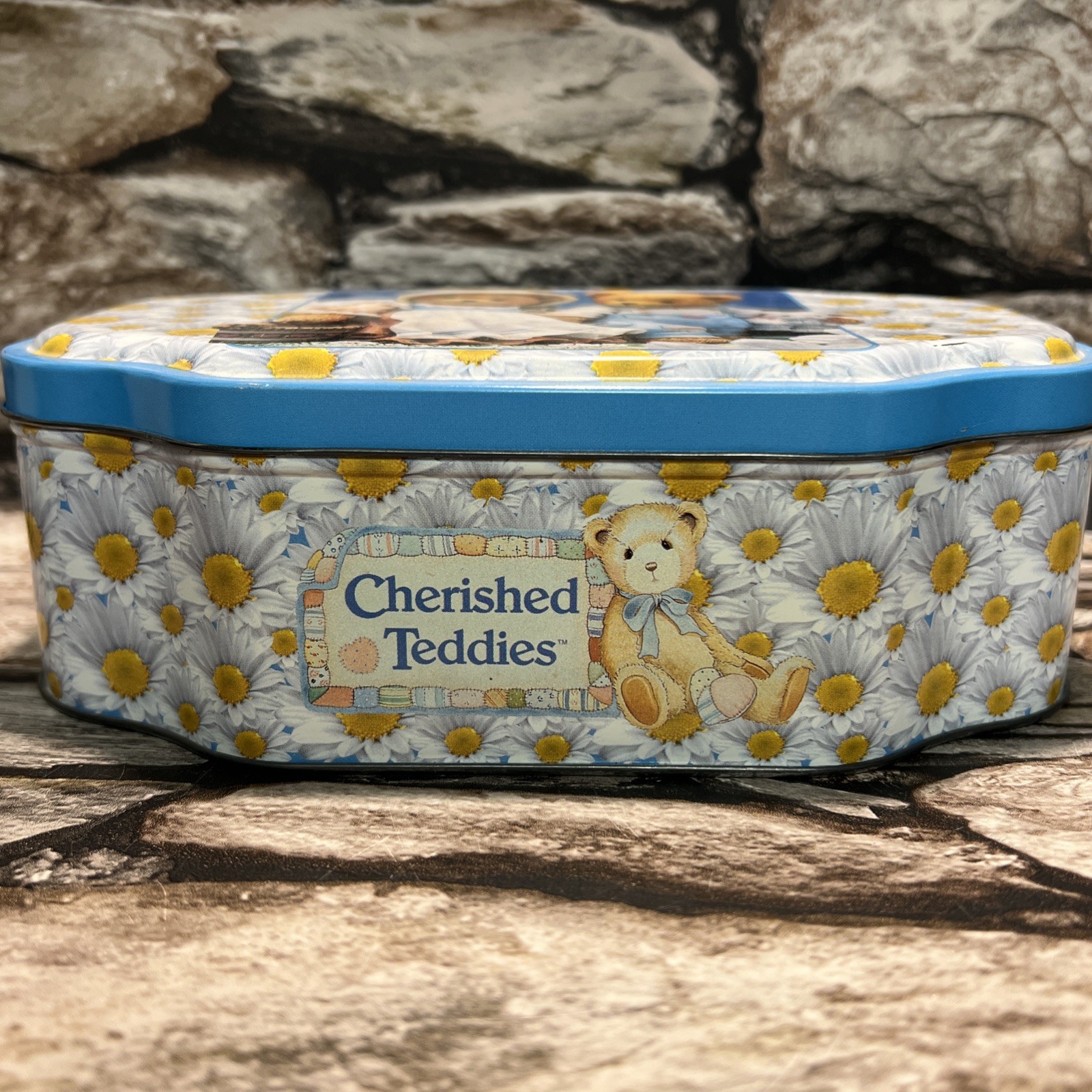 Cherished Teddies 1997 Enesco Collectible Metal Tin Bears Metal Box w/ Lid Empty