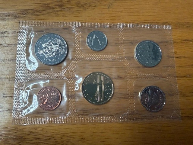1993 UNCIRCULATED Canadian proof like coin set