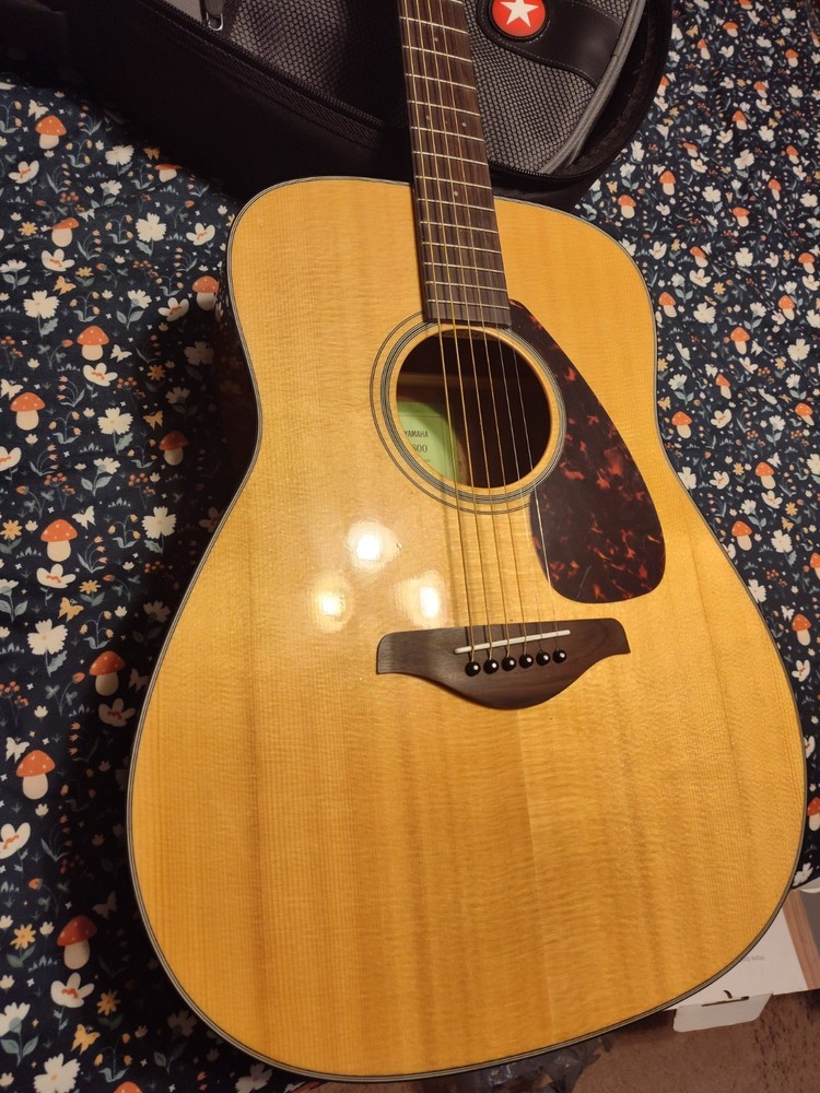 Yamaha FG800J Dreadnought Acoustic Guitar, Solid Spruce Top
