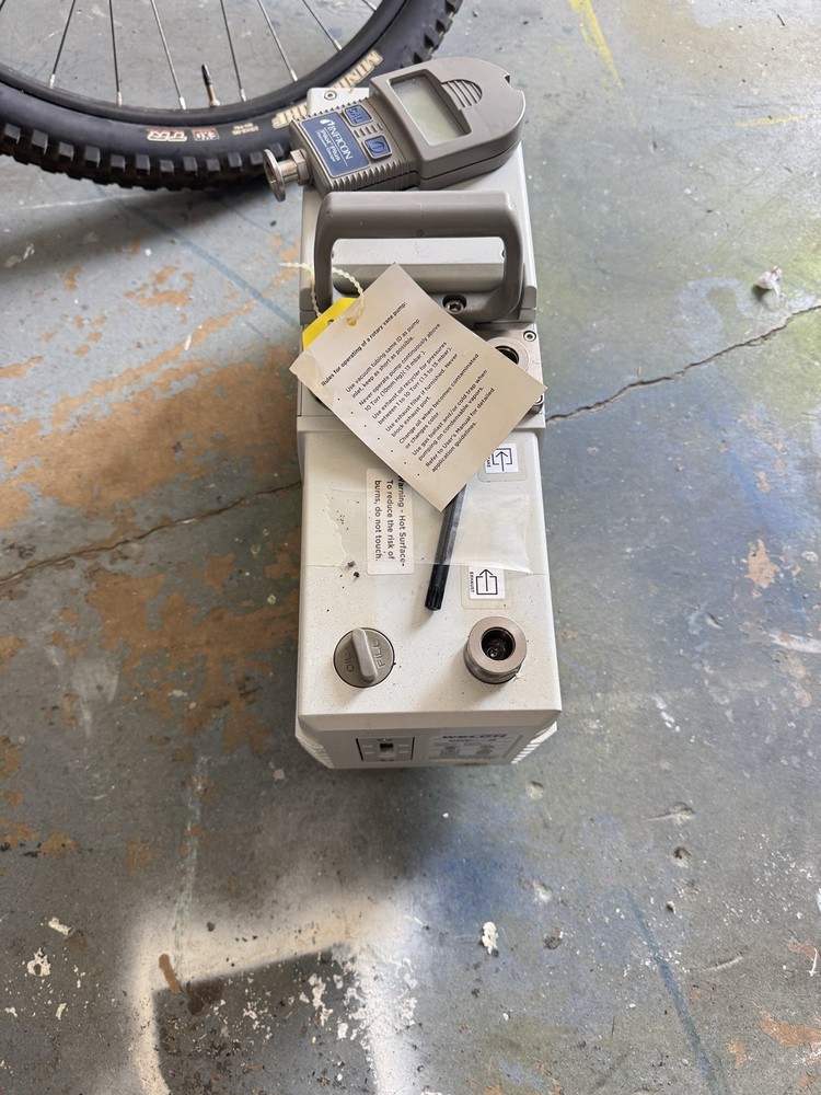 Welch CRV Pro 8 Vacuum Pump