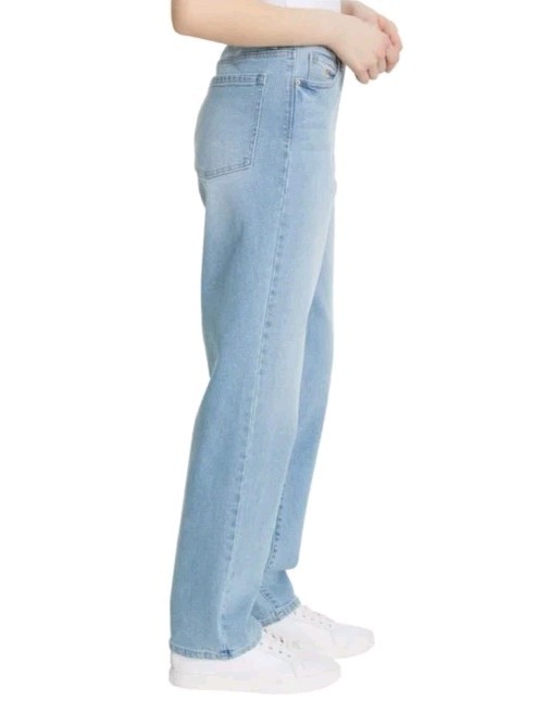 GLORIA VANDERBILT WOMEN'S RELAXED STRAIGHT JEAN HIGH RISE, AUTHENTIC DENIM.