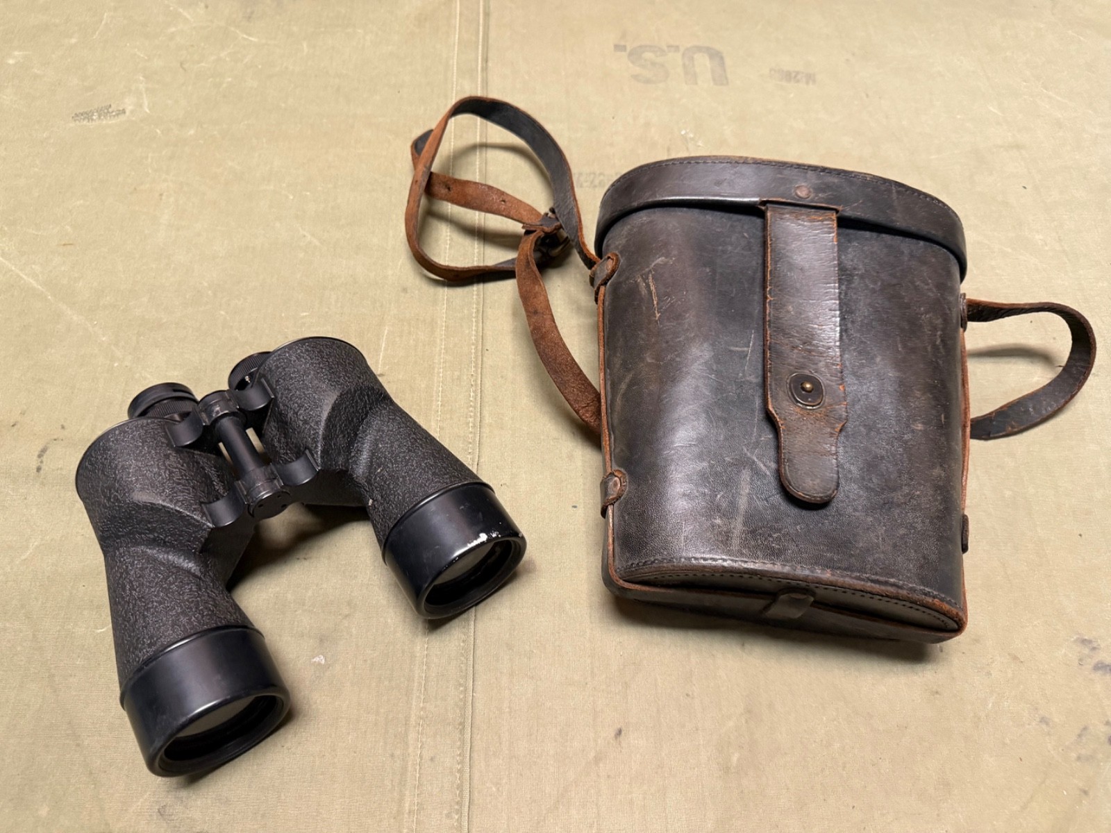 ORIGINAL WWII US NAVY USN MARK 21 7X50 BINOCULARS & CARRY STRAP