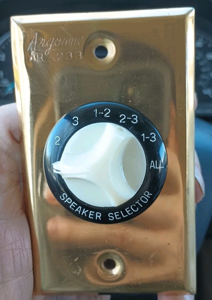 Argonme AR-233 Speaker Selector