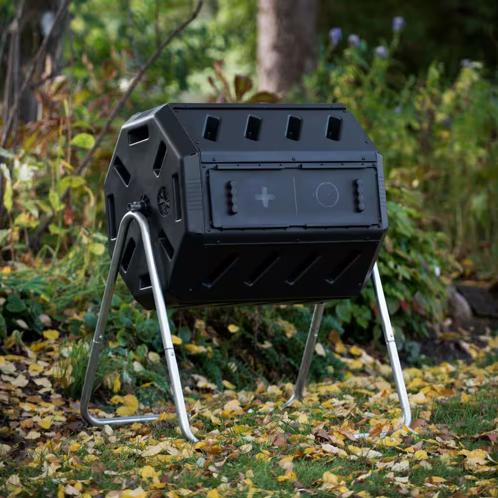 Tumbling Composter with Two Chambers for Efficient Batch Composting