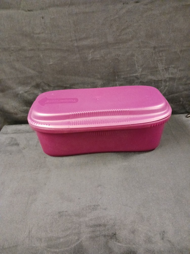 Purple Plum Tupperware Microwave Spaghetti Pasta Maker Strainer