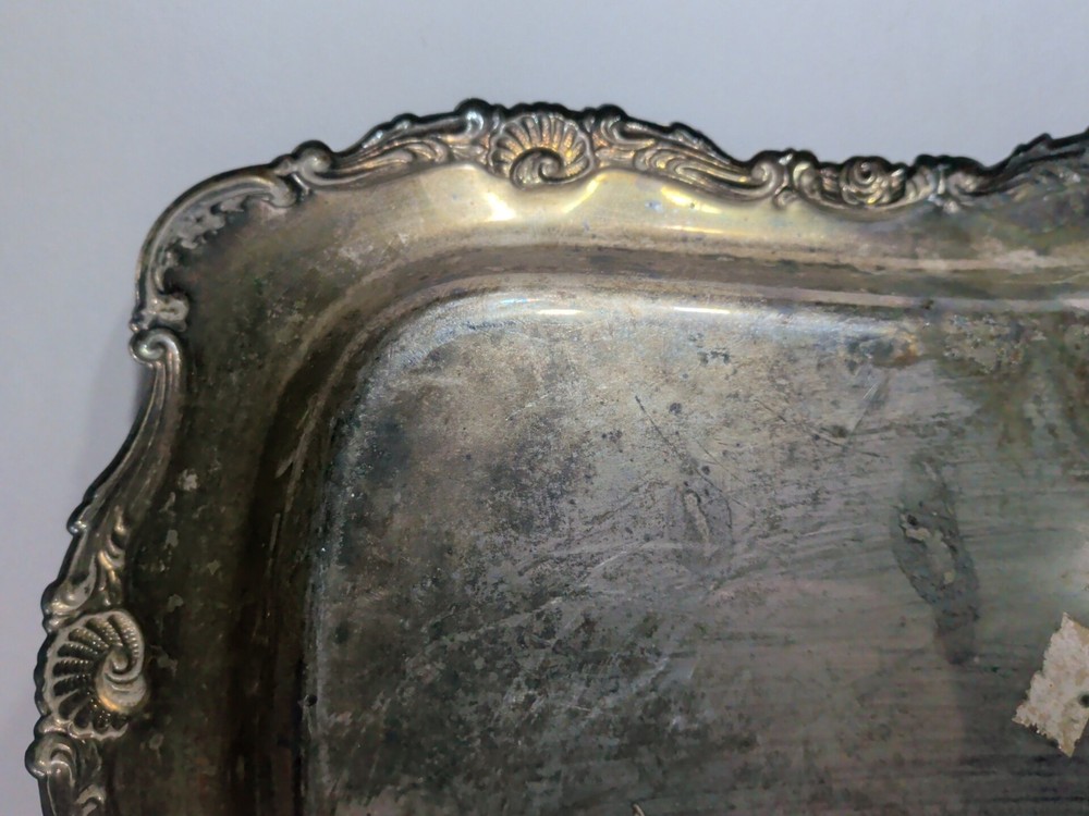 ✨VINTAGE✨ Silverplate Raised Scroll Design Raised Tray Platter