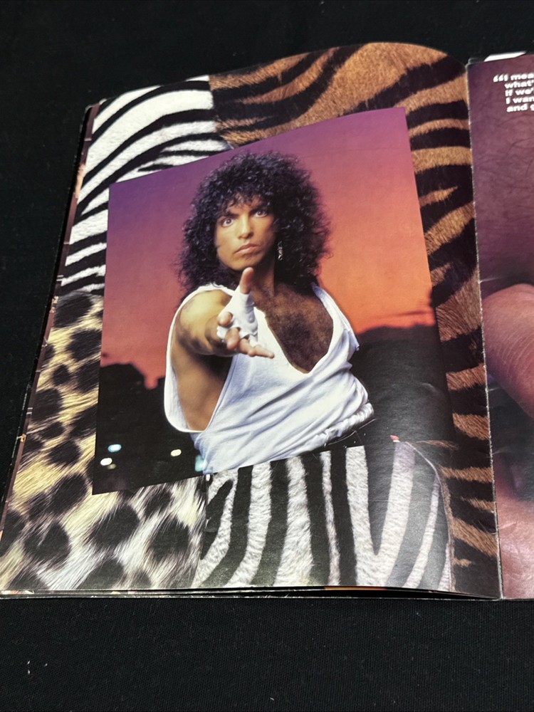 KISS ANIMALIZE World Tour 84/85 Tour Book Program Eric Carr Mark St John