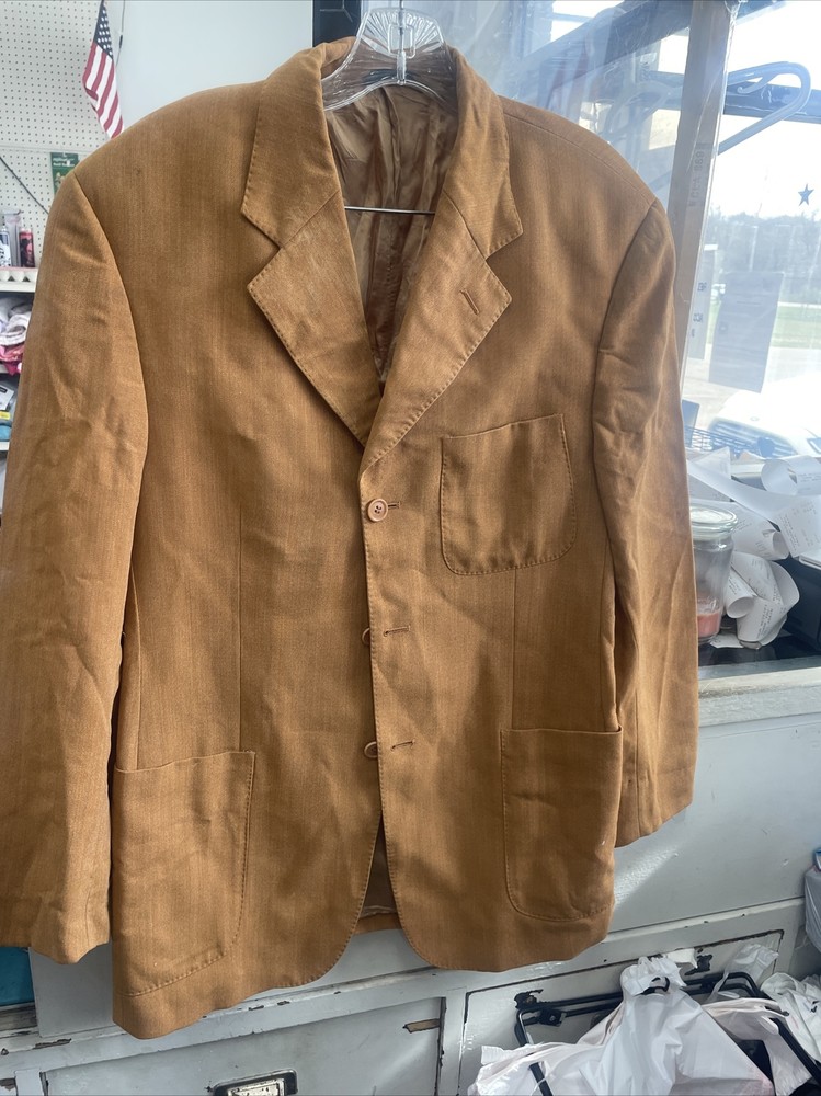 division vogue men’s blazer size large
