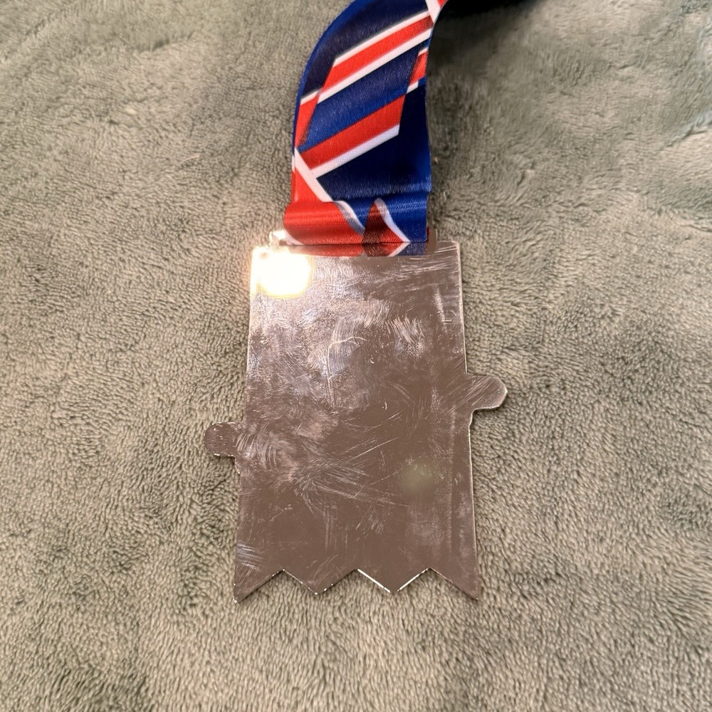 The Conqueror LANDS END Virtual Challenge Running Finisher Medal