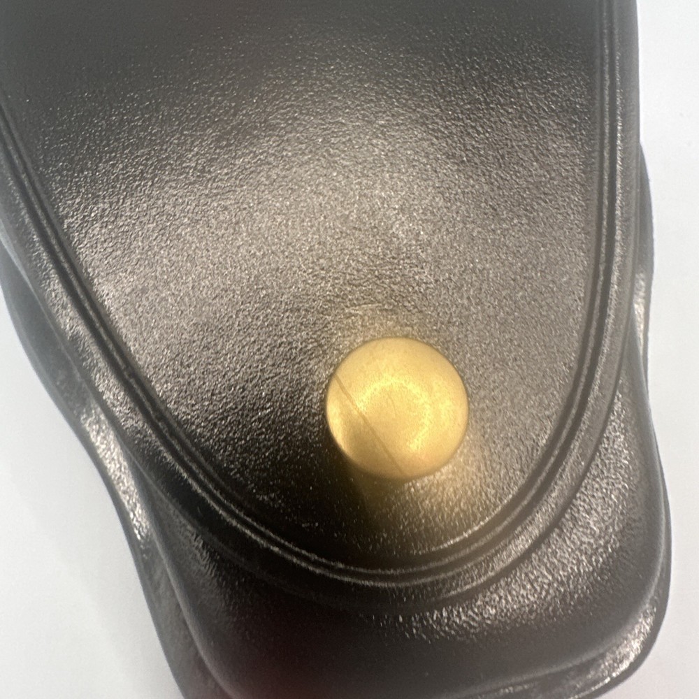 DON HUME C300 Black Leather Snap Button Handcuffs Case Holster