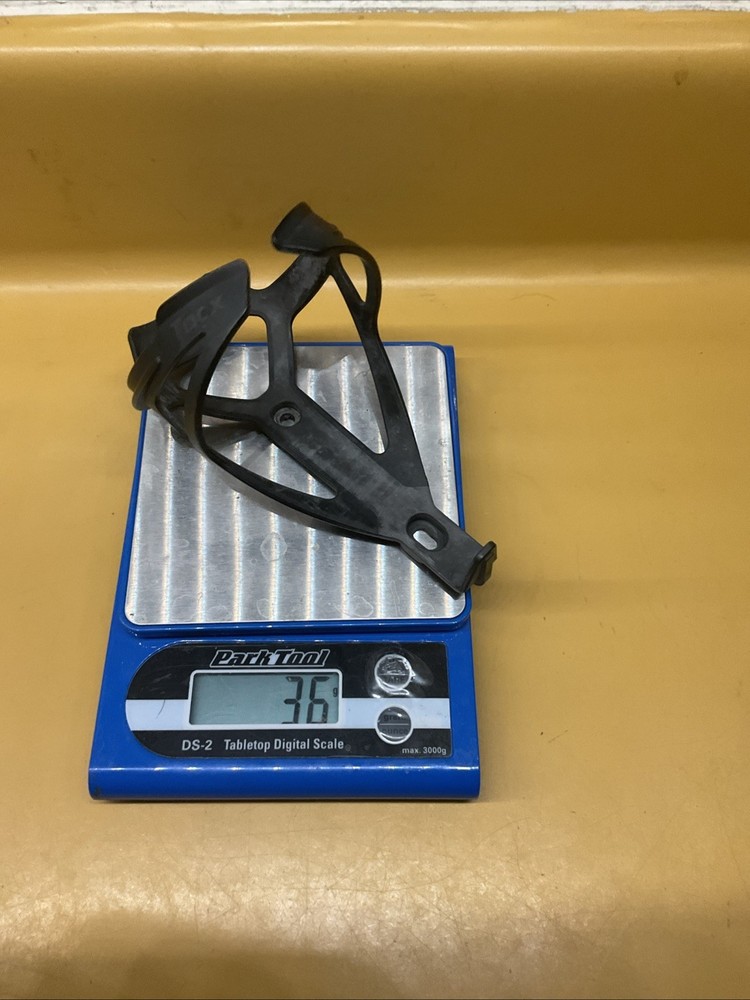 Black Tacx Plastic Water Bottle Cage