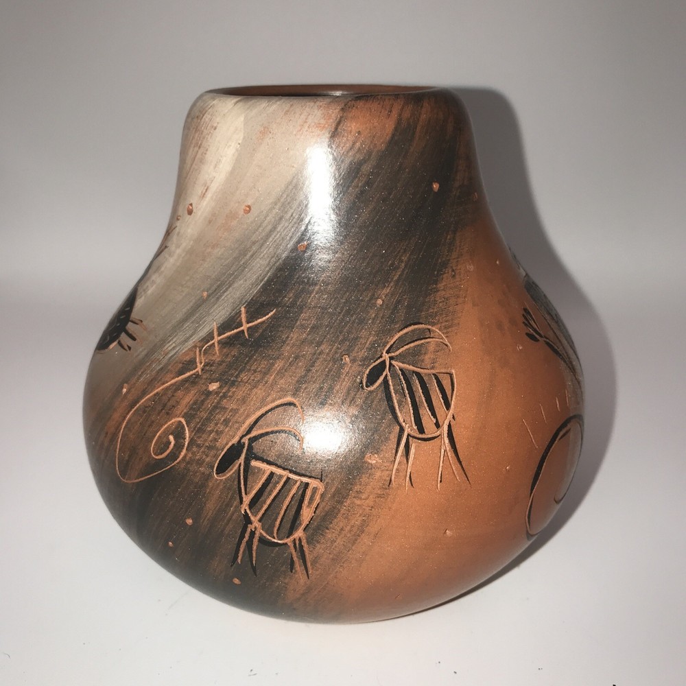 Cedar Mesa Native Pottery Rock Art.  Signed. 5.5"