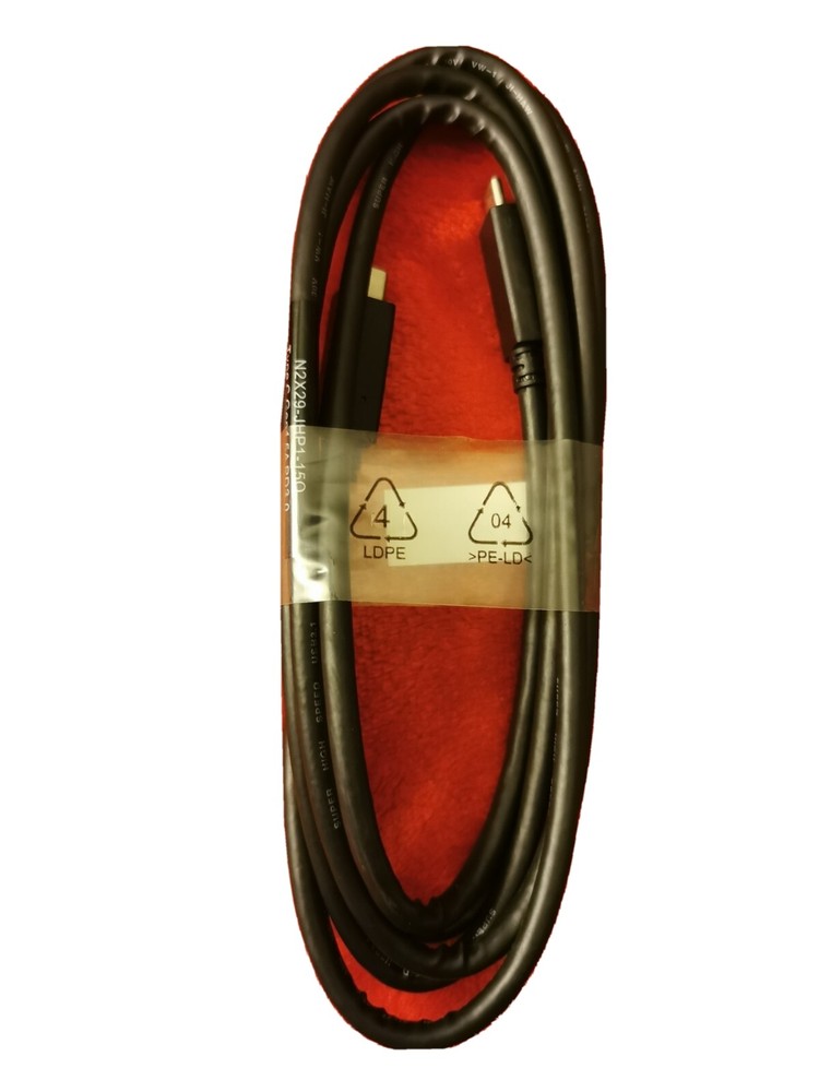 SUPER HIGH SPEED USB-C 3.1 CABLE E118077-D