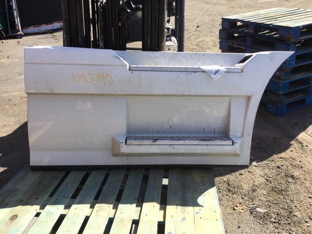 VOLVO VNM Skirt